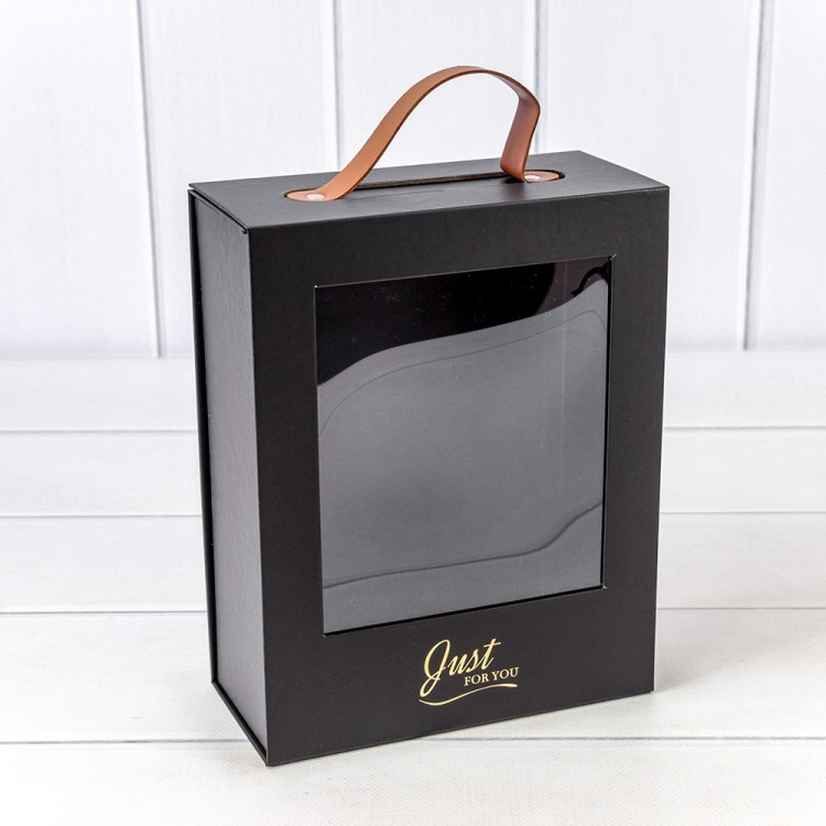 Коробка Прямоугольная 18*8,5*23 складная на магнитах Чёрный 1/50 Арт: 720831/4