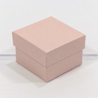 Коробка Квадратная 5,5*5,5*3,5 "Ромбики" Светло-розовый 1/24 1/360 Арт: 61255/8