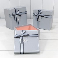 Коробки Квадратные Набор 1/3 21*21*12,3 с бантом Серый 1/24 Арт: 720633/1