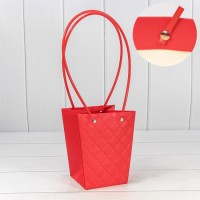 Пакет подарочный "Ваза для цветов" 15,5*13*9,5 "Ромбы" Красный 1/10 1/150 Арт: 000174G/1