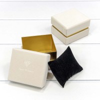 Коробка Прямоугольная 8,9*7,9*6,5 бархатная Бежевый 1/6 1/120 Арт: 721164/5