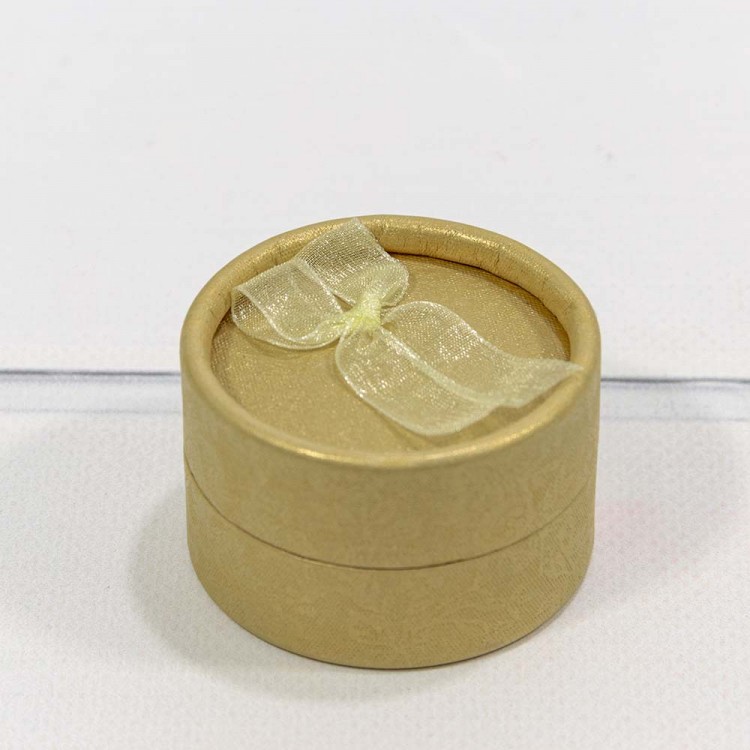 Коробка Круглая 5*3 с бантиком Бежевый 1/24 1/720 Арт: 60653/2