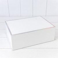 Коробка Прямоугольная 30,6*23*11 складная на магнитах Белый 1/40 Арт: 720116/1